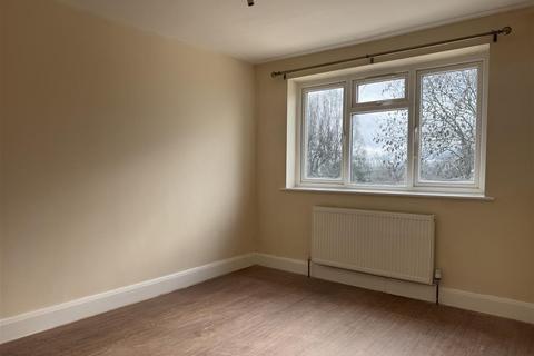undefined, Downing Drive, Greenford