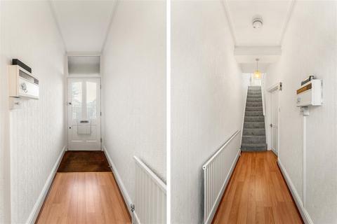 2 bedroom terraced house to rent, Hampden Road, Sale, Manchester