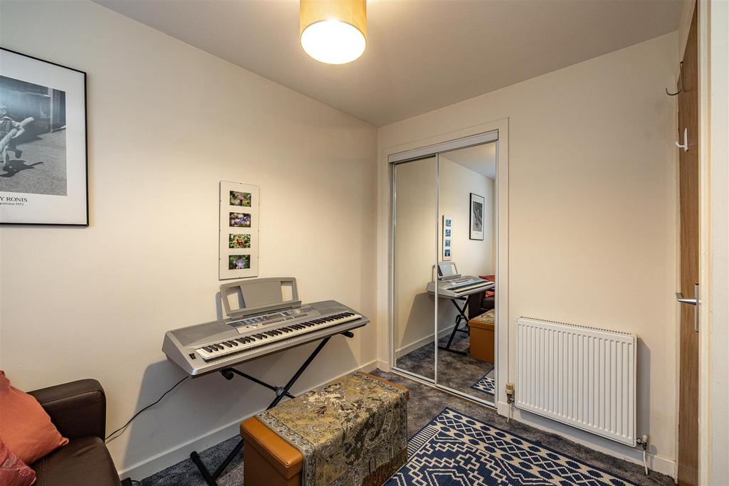 13 Sergeants Park Newtown St Boswells23.JPG