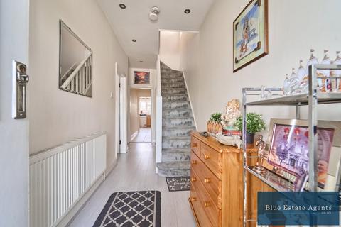 undefined, Cranford Lane, Hounslow, TW5