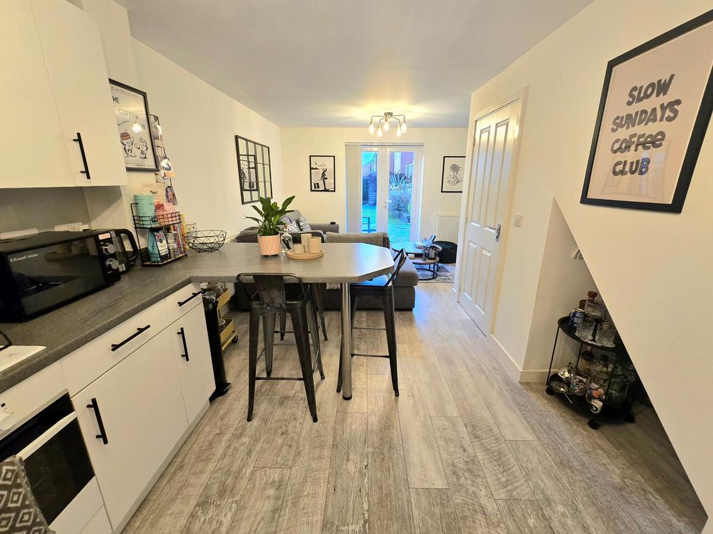 Open Plan Lounge/Kitchen