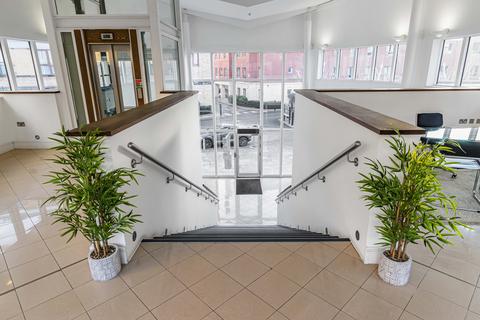 2 bedroom flat for sale, Cambridge CB2