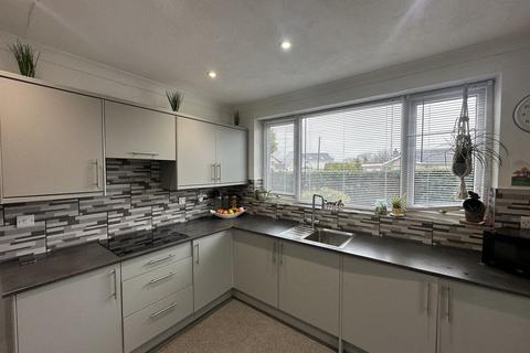undefined, Lon Capel, Dwyran, Isle of Anglesey, LL61