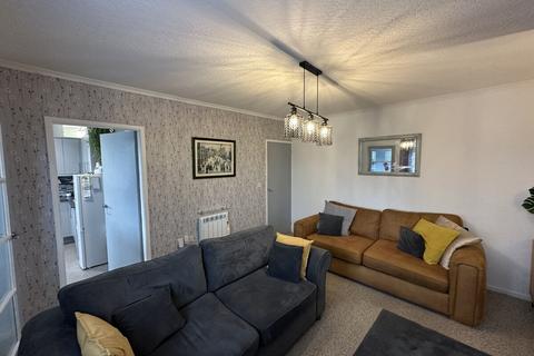 undefined, Lon Capel, Dwyran, Isle of Anglesey, LL61