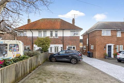 undefined, Terringes Avenue, Worthing, West Sussex, BN13