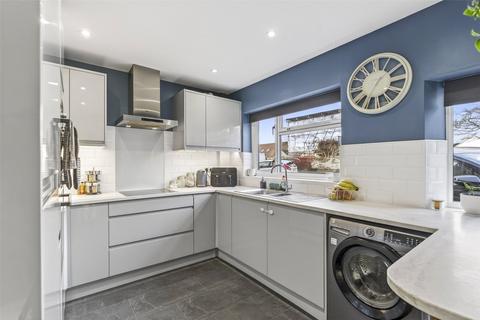 undefined, Terringes Avenue, Worthing, West Sussex, BN13