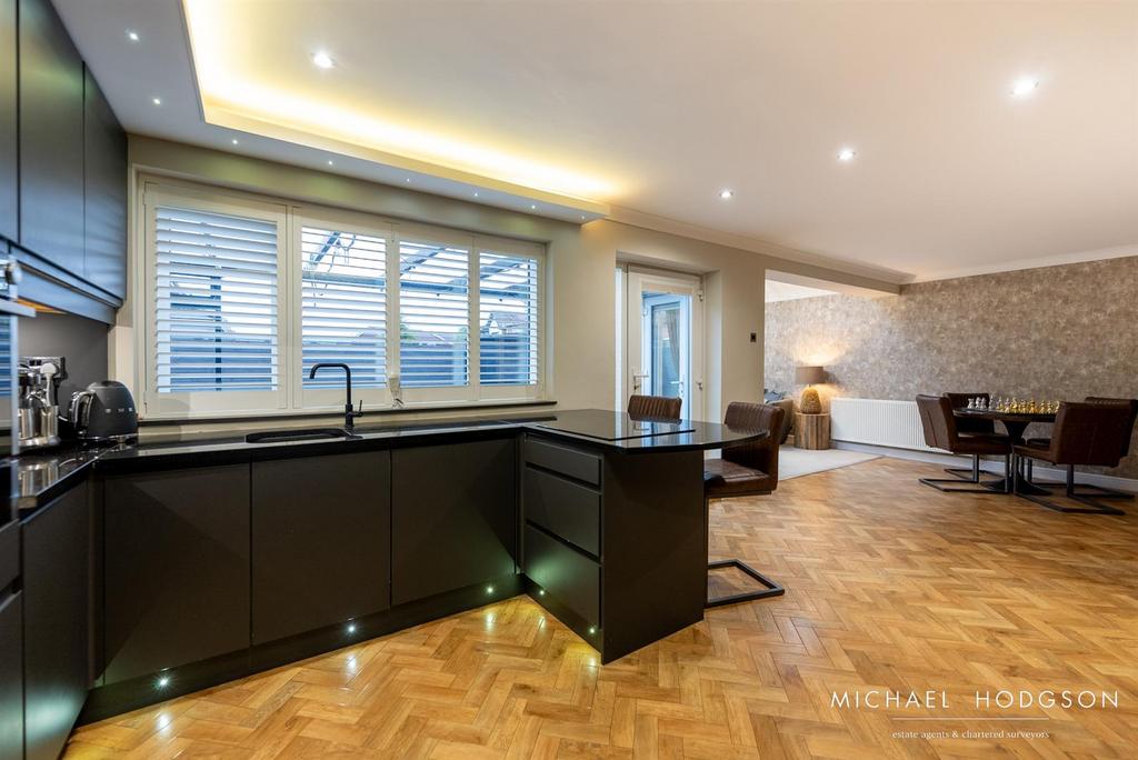 Tollerton Drive-15.jpg