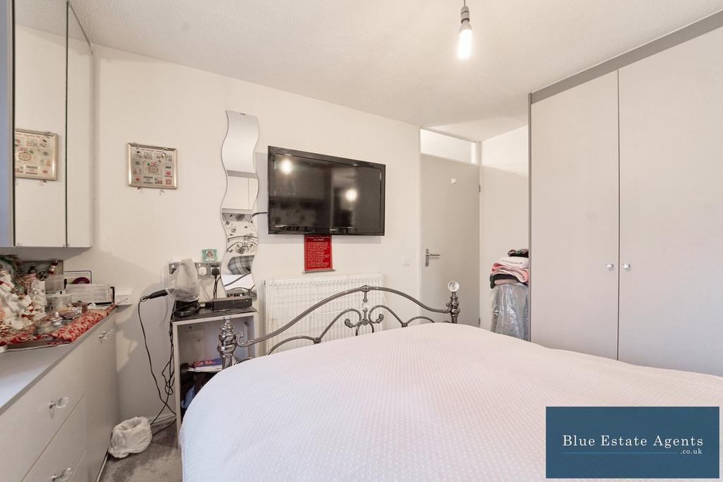 Double Bedroom