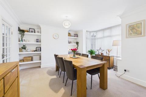 4 bedroom detached house for sale, Eighth Avenue, Bridlington