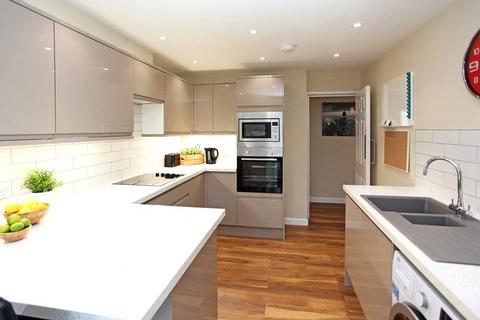 undefined, Dallamoor, Hollinswood, Telford, Shropshire, TF3