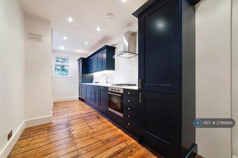 3 bedroom terraced house to rent, Lansdowne Road, London, E4