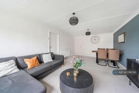 2 bedroom flat to rent, Solomons Hill, Rickmansworth, WD3