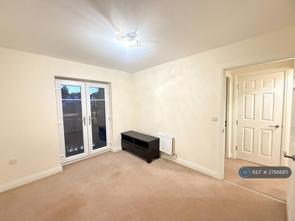 1st Floor Bed Room 4