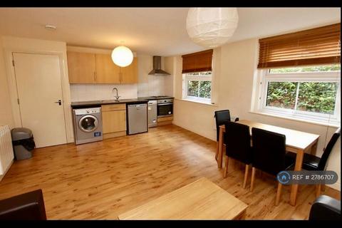 undefined, Russell Street, Reading, RG1