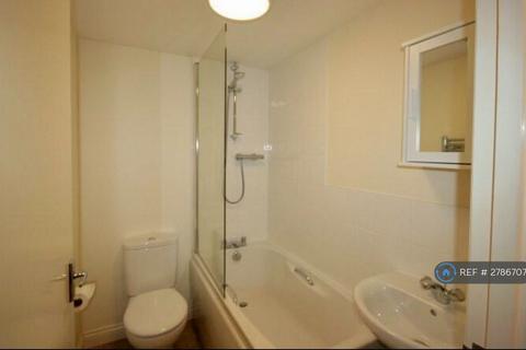 undefined, Russell Street, Reading, RG1