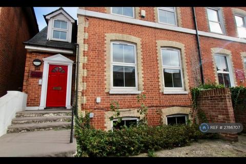 undefined, Russell Street, Reading, RG1