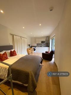 undefined, Pine Road, Woking, GU22