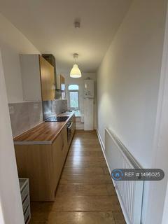 1 bedroom flat to rent, Breakspears Road, London, SE4