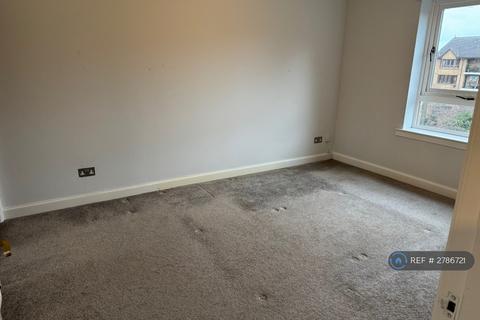 2 bedroom flat to rent, Craigend Park, Edinburgh, EH16