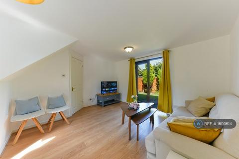 undefined, Rosefield Close, Carshalton, SM5