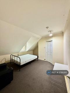 1 bedroom in a house share to rent, Lee High Road, London, SE13