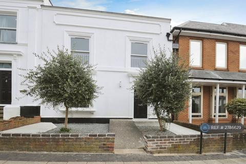 1 bedroom flat to rent, London Road, St. Albans, AL1