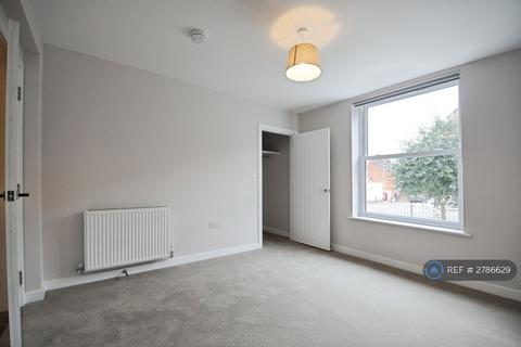 1 bedroom flat to rent, London Road, St. Albans, AL1