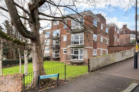 2 bedroom flat for sale, Westwood Park, Westwood Court Westwood Park, SE23