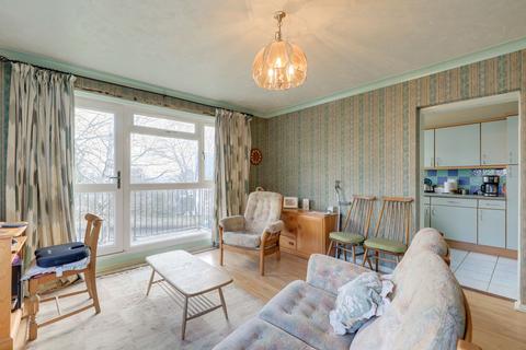 2 bedroom flat for sale, Westwood Park, Westwood Court Westwood Park, SE23