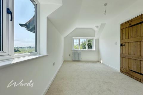 3 bedroom semi-detached house to rent, Cranbrook Road Staplehurst TN12