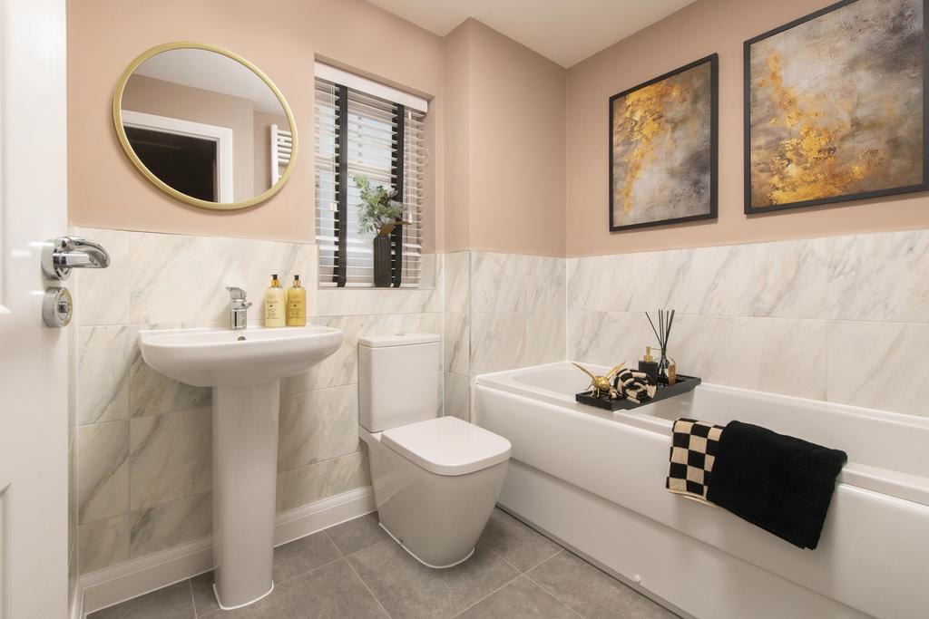 Hollinwood bathroom