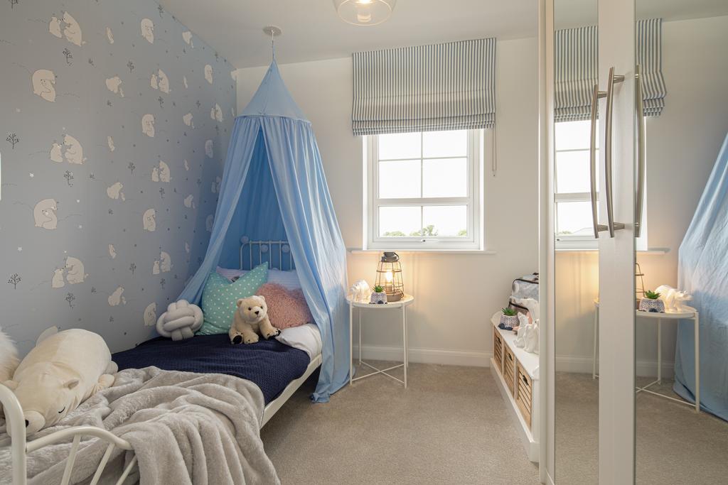 Lamberton 5 bed home bedroom 5