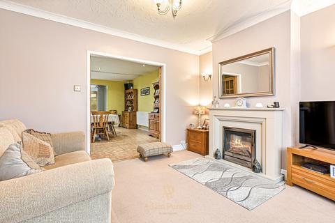 3 bedroom semi-detached house for sale, Thirlmere Road, Hinckley, LE10