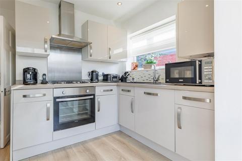 2 bedroom semi-detached bungalow for sale, Field Close, Abridge