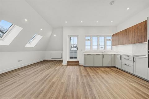 2 bedroom apartment for sale, Caspian House, Chase Side, Southgate, N14