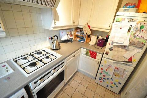 undefined, St. Bartholomews Court, Guildford, GU1