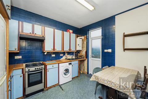 1 bedroom flat for sale, Whymark Avenue, Wood Green, London