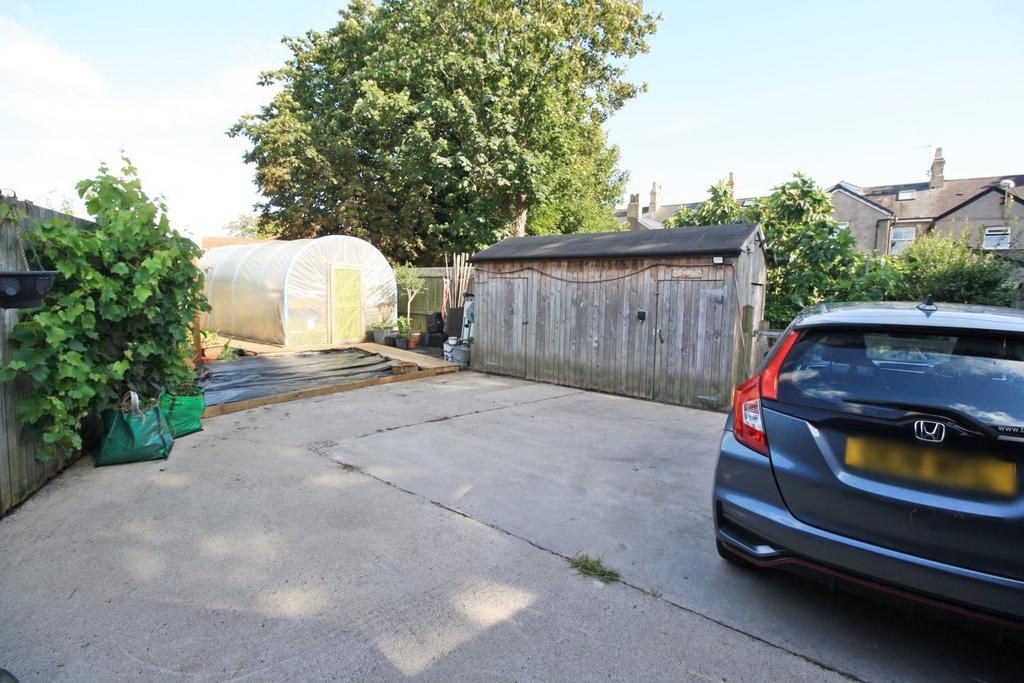 PARKING & ALLOTMENT