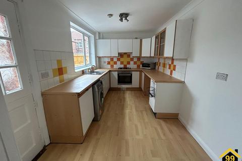 undefined, Royston Avenue, Doncaster, South Yorkshire, DN5