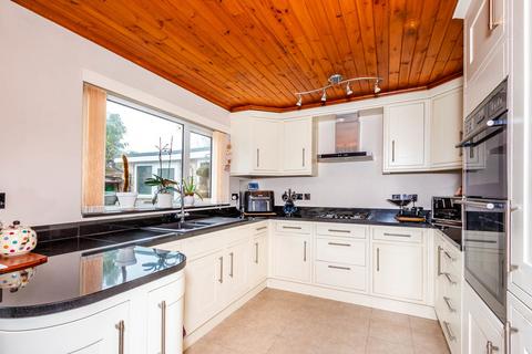 undefined, Harvey Road, Rushden NN10