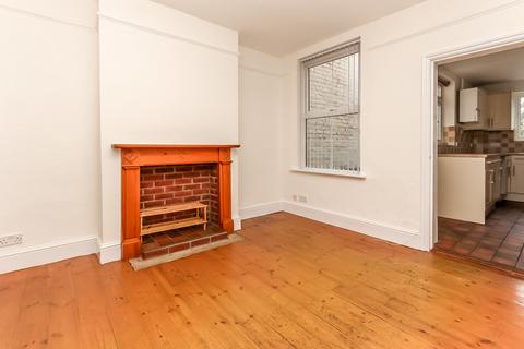 3 bedroom terraced house for sale, North Street, Wellingborough NN8