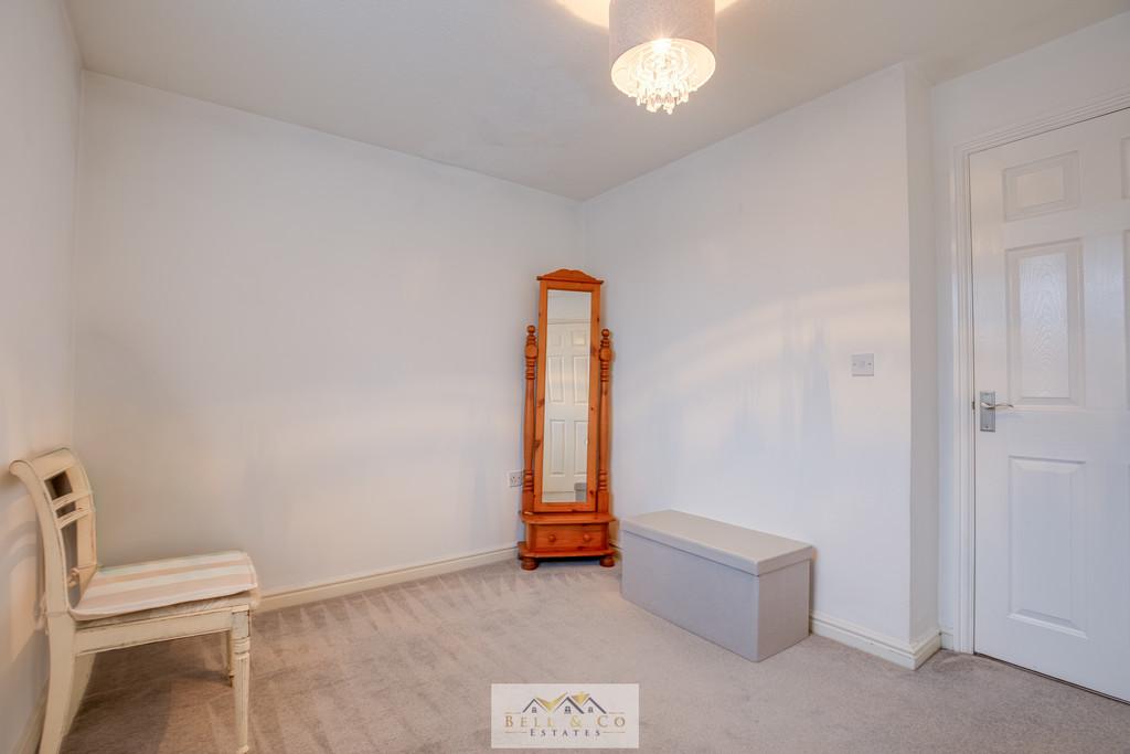Bedroom 2.1