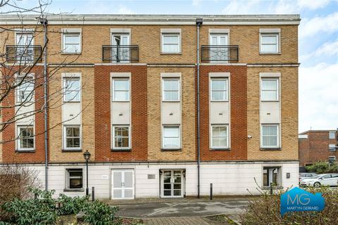 2 bedroom apartment to rent, Crowder Close, North Finchley, London, N12