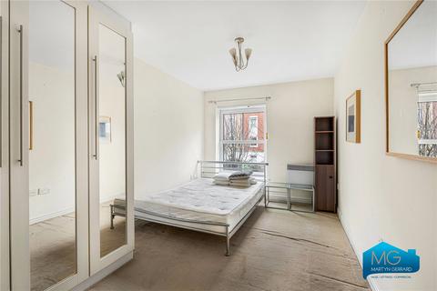2 bedroom apartment to rent, Crowder Close, North Finchley, London, N12