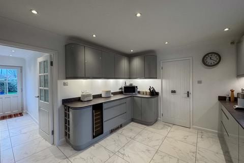 4 bedroom detached bungalow for sale, High Birch Road, Weeley Heath