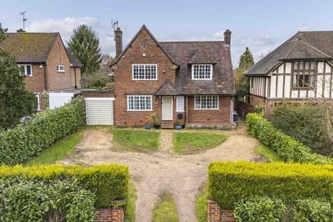 3 bedroom detached house for sale, Amersham Road, Little Chalfont