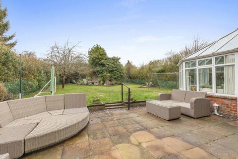 undefined, Amersham Road, Little Chalfont