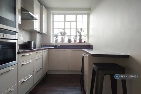 3 bedroom flat to rent, Hyde Vale, Greenwich, SE10