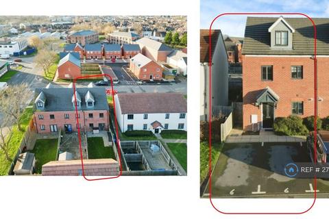 3 bedroom semi-detached house to rent, Ramsey Road, Leamington Spa, CV31