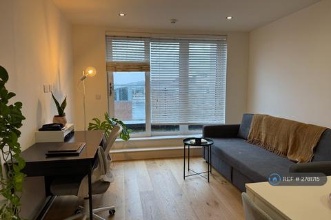 undefined, Water Lane, Kingston Upon Thames, KT1